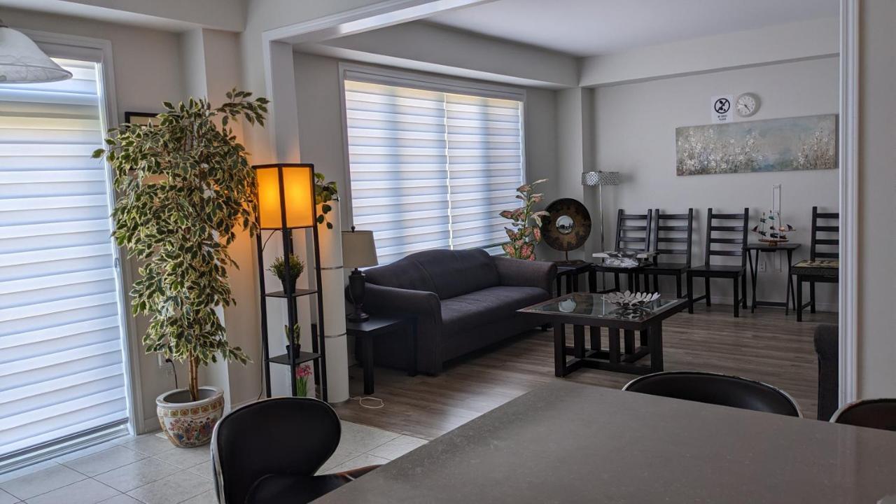 The Warm Welcome Suite Thorold Buitenkant foto